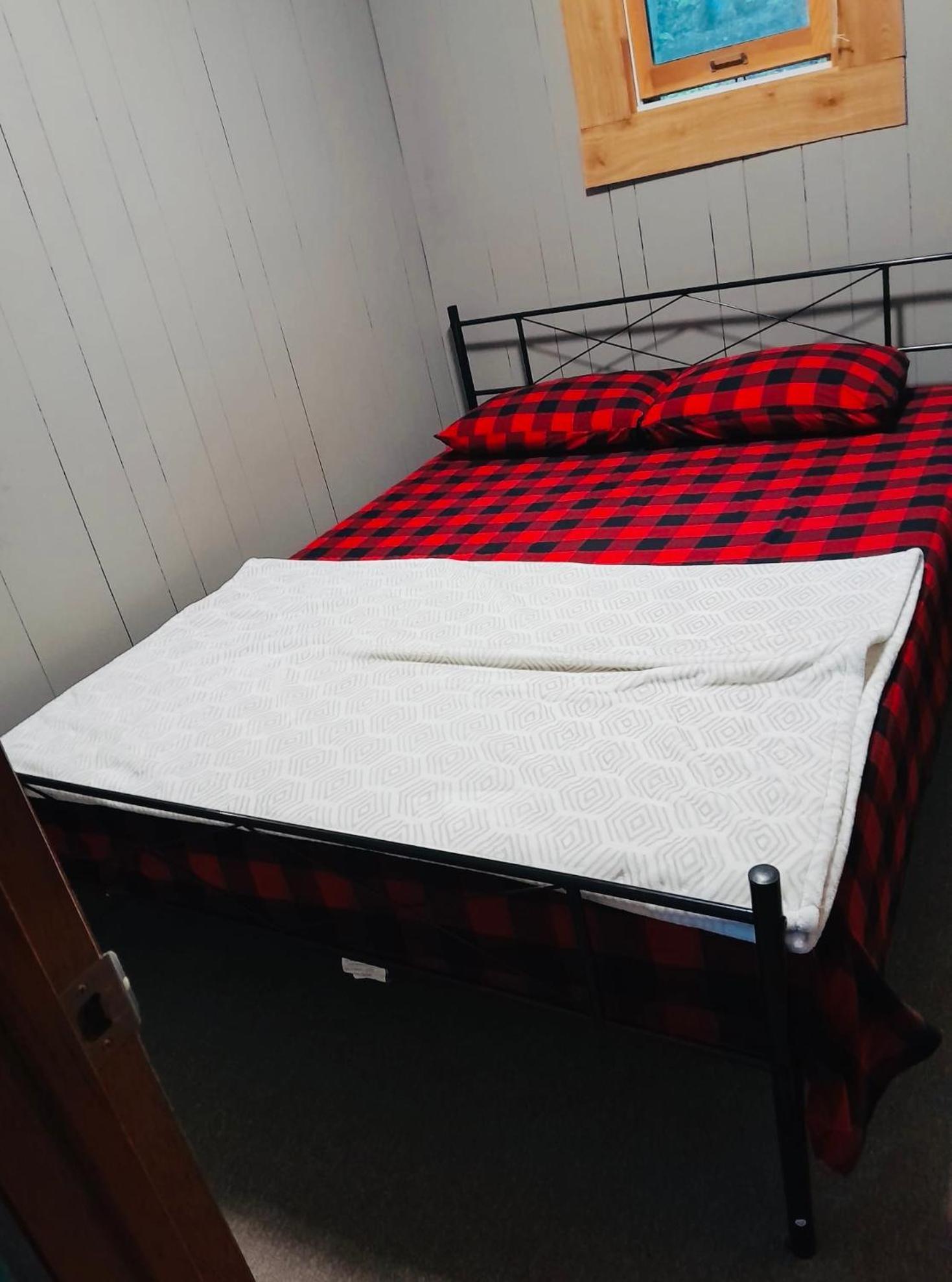 Lakefront Hideaway Resort カワーサレイクス 部屋 写真
